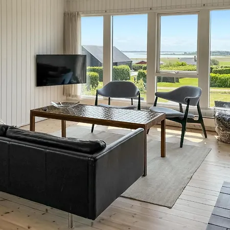 3 Bedroom Stunning In