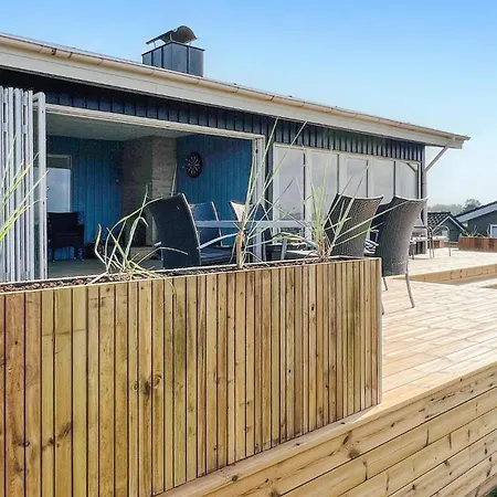Dom wakacyjny 3 Bedroom Stunning In